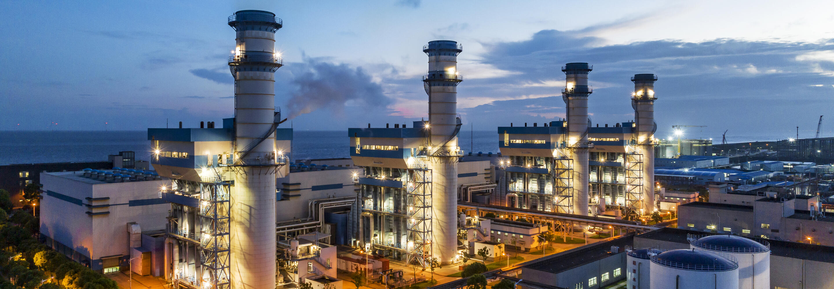 Operating natural gas-fired electrical power plant,shanghai,china.