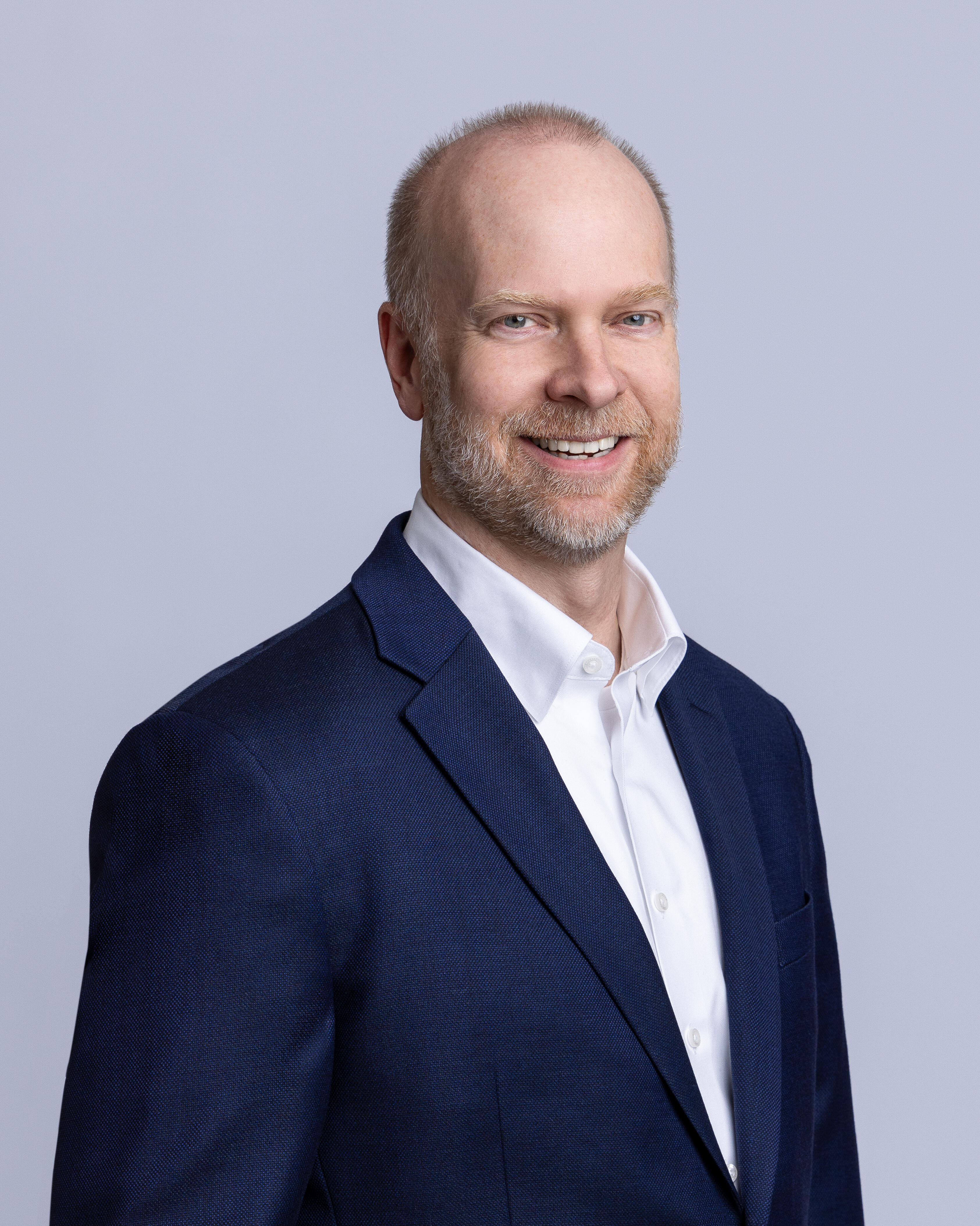 Headshot of Matt Reeves