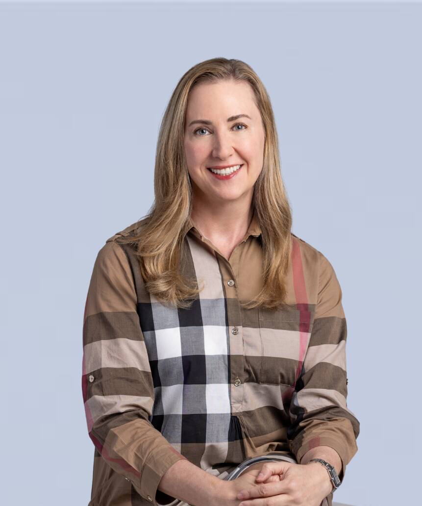 Headshot of Laura Logan