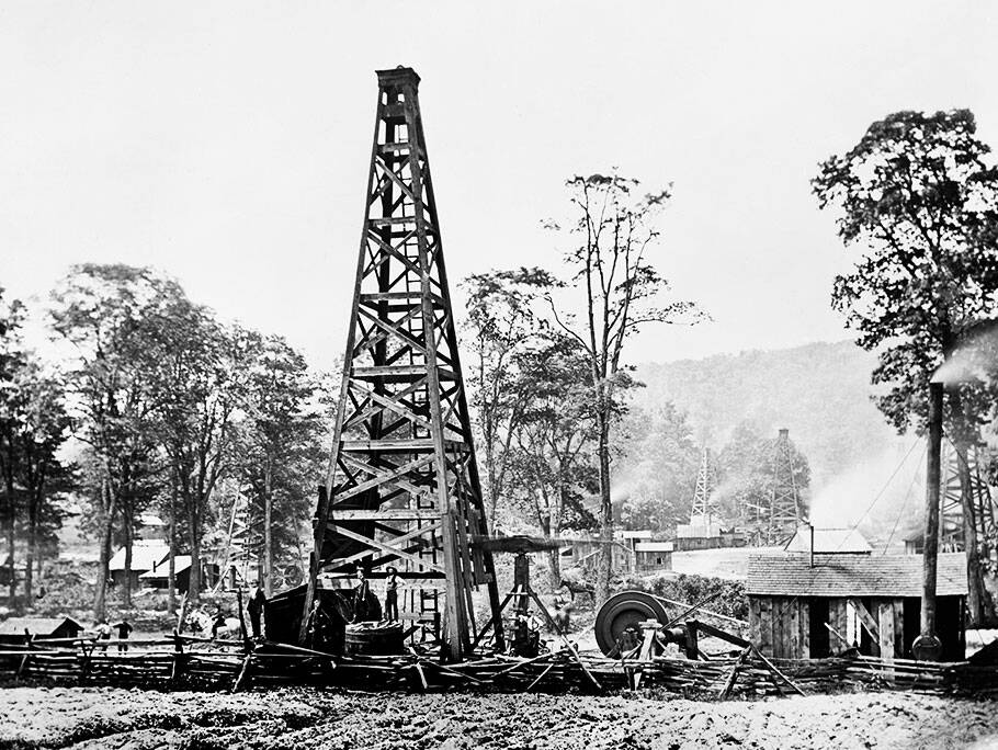 Humble geophysicists use a refraction seismograph and discover an oil field in Sugarland, Texas.