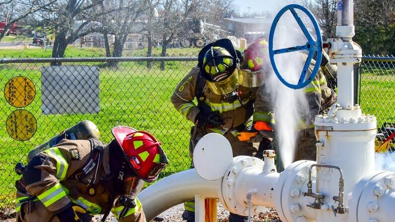 Since 2019, weve teamed up with the Texas AM Engineering Extension Service and the National Association of State Fire Marshals to provide a pipeline safety training course for more than 800 first responders in the communities where we operate. Weve recently expanded our offerings to include training for carbon-dioxide (CO2) pipeline. The courses are held at the Brayton Fire Training Field facility in College Station, Texas and are free for participants.